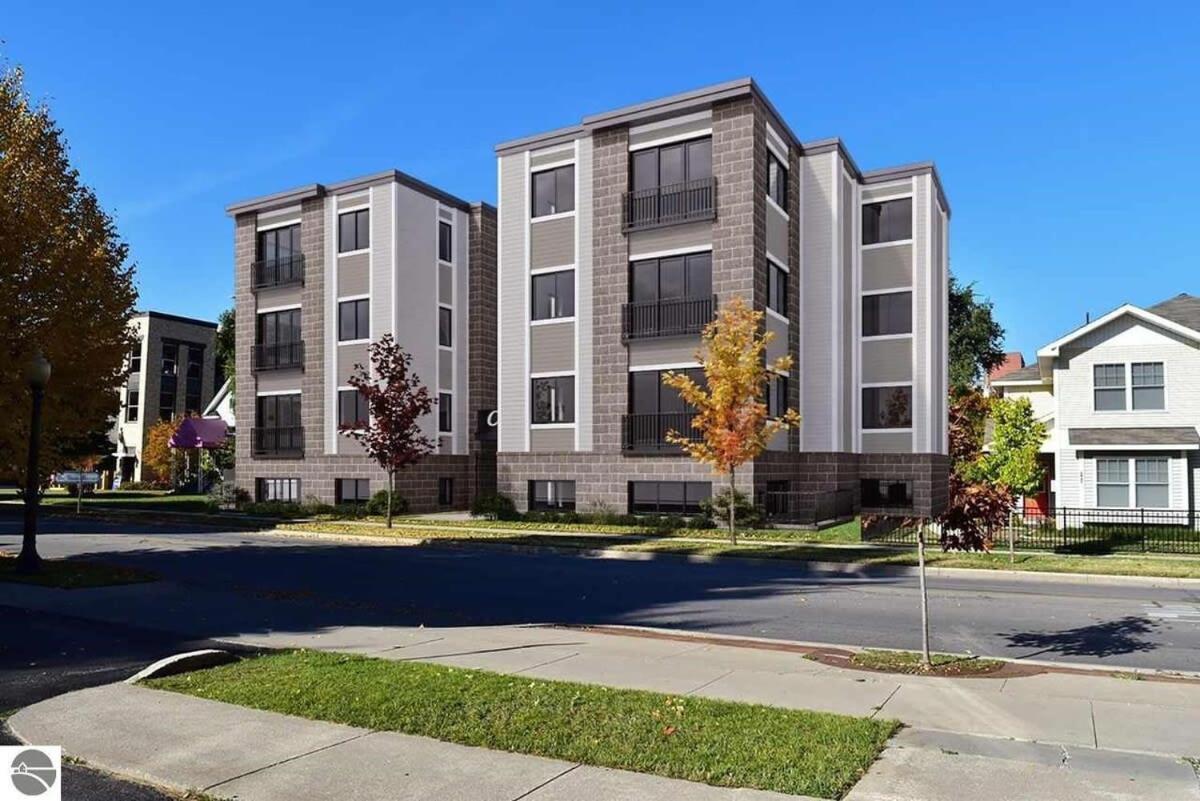 Downtown Traverse City Capri Condo 316 Extérieur photo